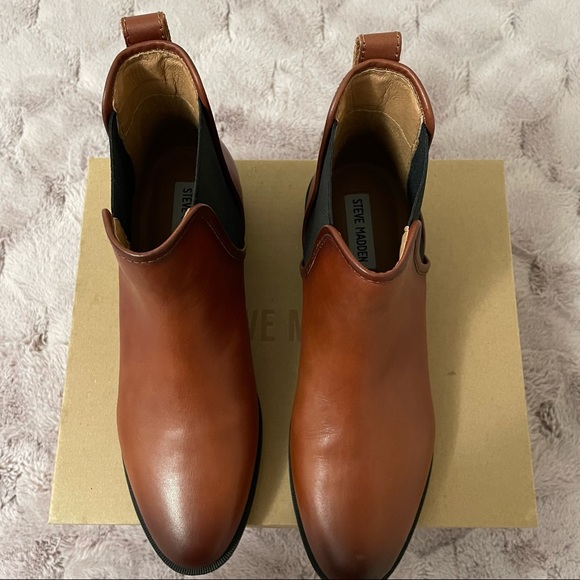 Steve Madden Leather Ankle Boots - Picture 4 of 4